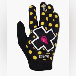 NWT Muc-Off Rider Gloves - Small